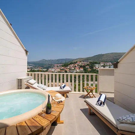 아파트 Marlo With Views On The Adriatic! *