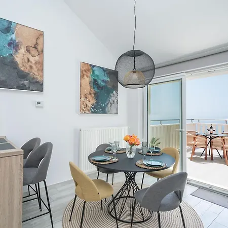 Marlo With Views On The Adriatic! Apartman *