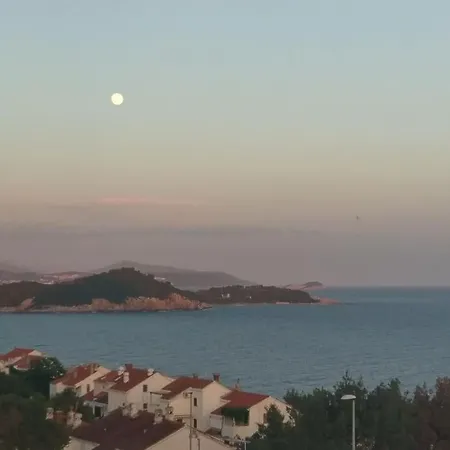 Marlo With Views On The Adriatic!