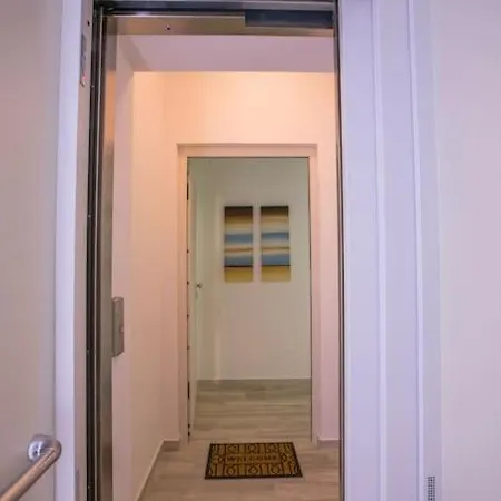 Marlo With Views On The Adriatic!